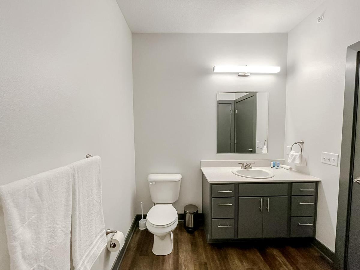 Sleepover 1Bd 1Ba Des Moines Apartments מראה חיצוני תמונה